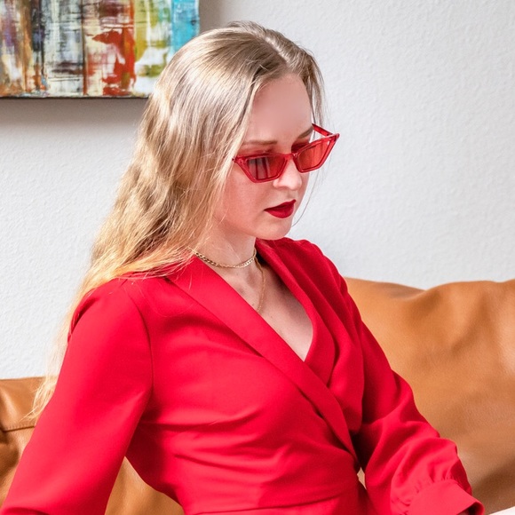 Red Sunglasses - Picture 5 of 6